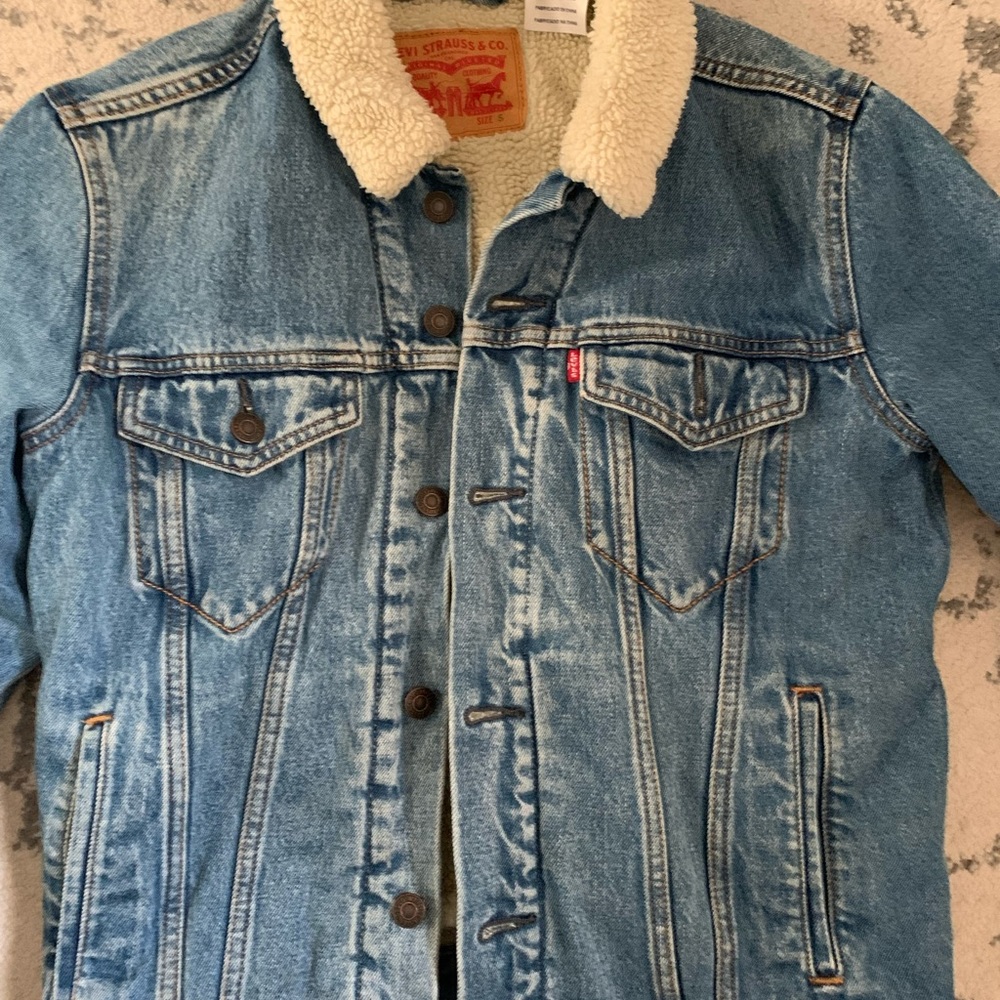 Levi's Trucker Sherpa Button Up Jean Jacket Size Small